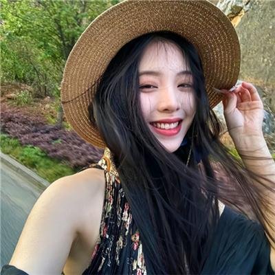 她满级锦鲤,你惹她干嘛